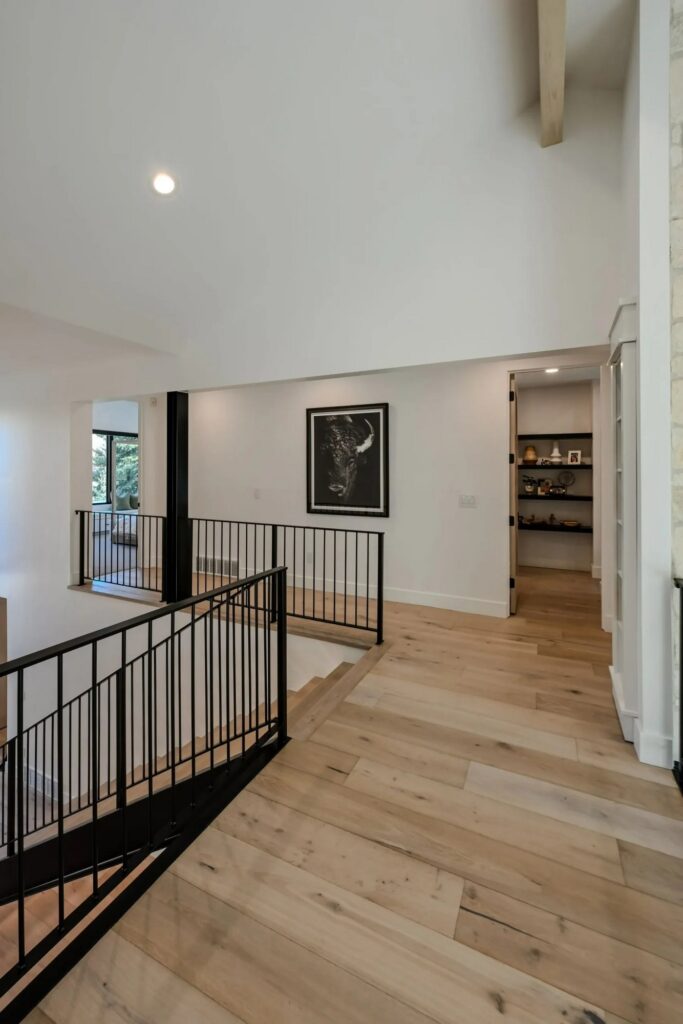 Silver Springs 2023 upstairs hallway