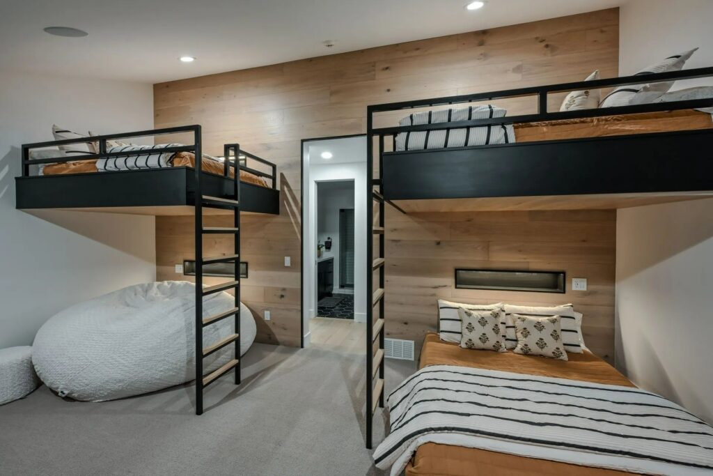 Silver Springs 2023 bunk bed room