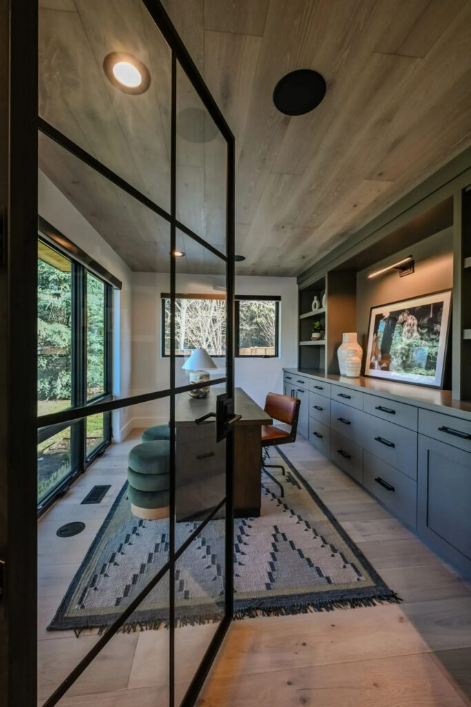 Silver Springs 2023 office